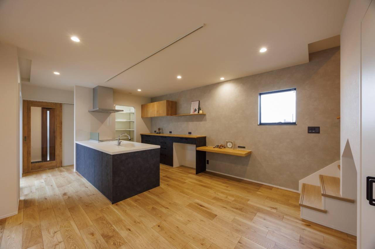 家族が繋がるひと固まりのLDK