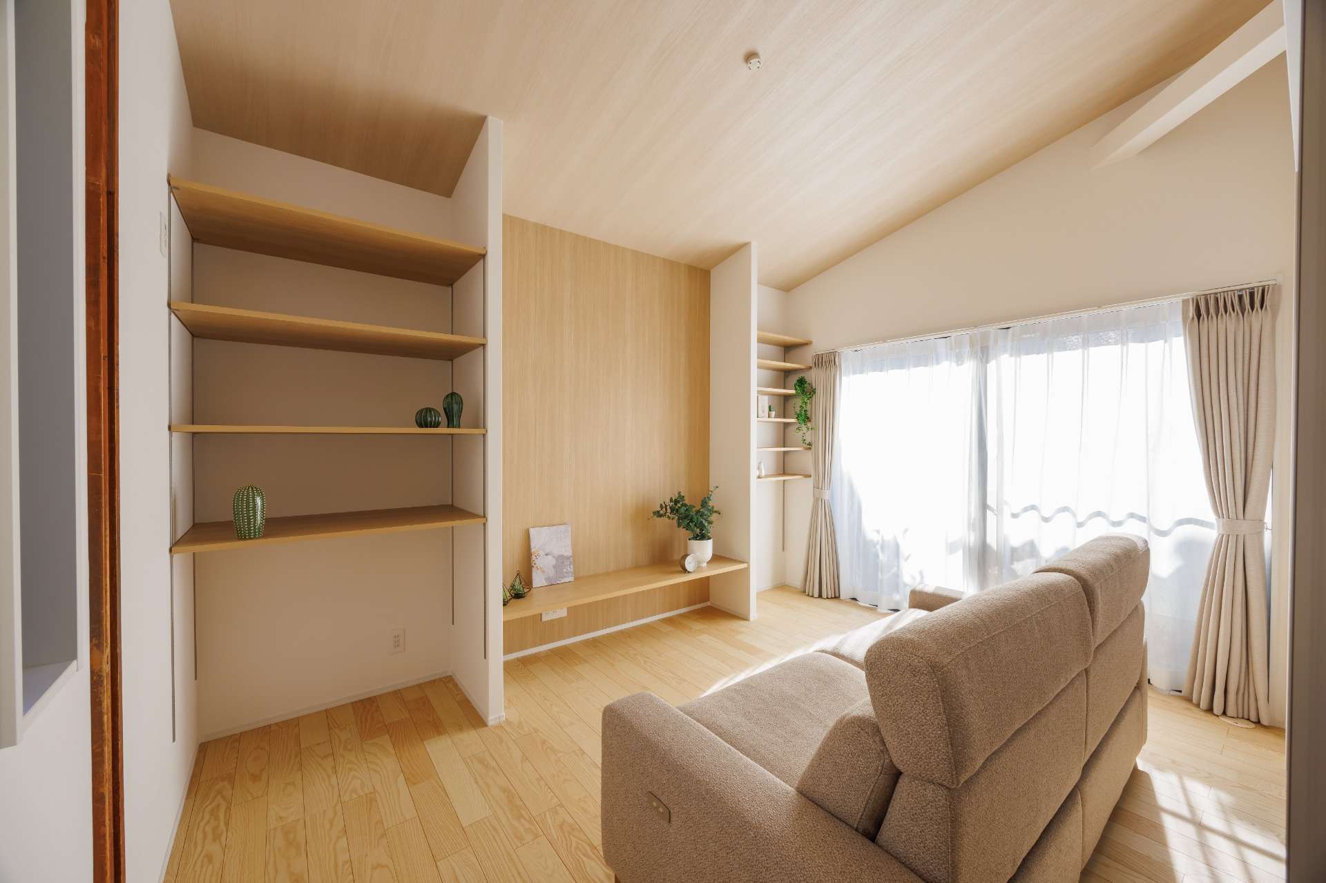 思い出を懐かしむガレージハウス