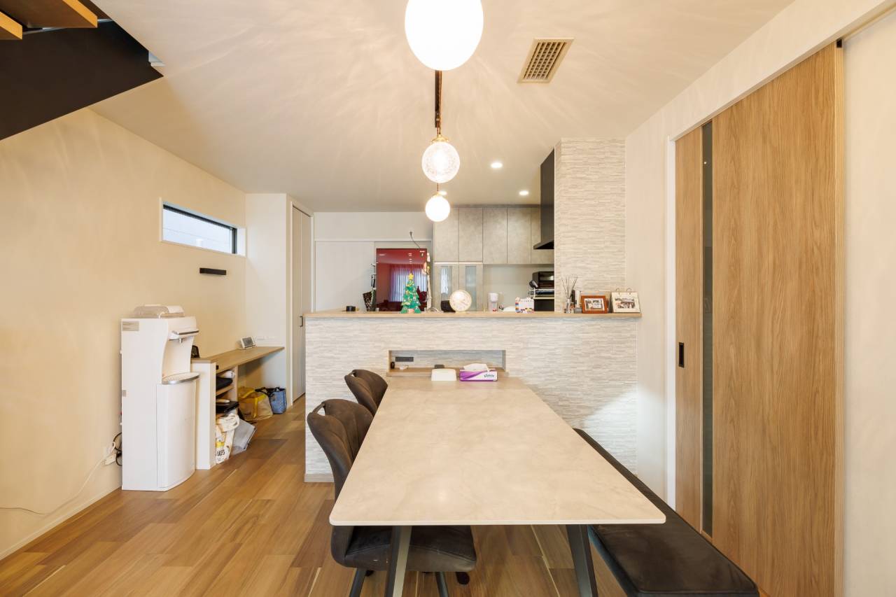 暮らしを彩る優美な内装デザイン