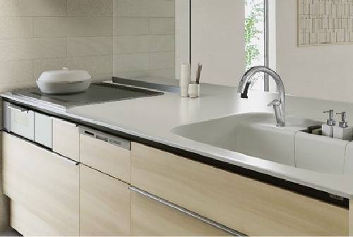 最新設備に触れる。