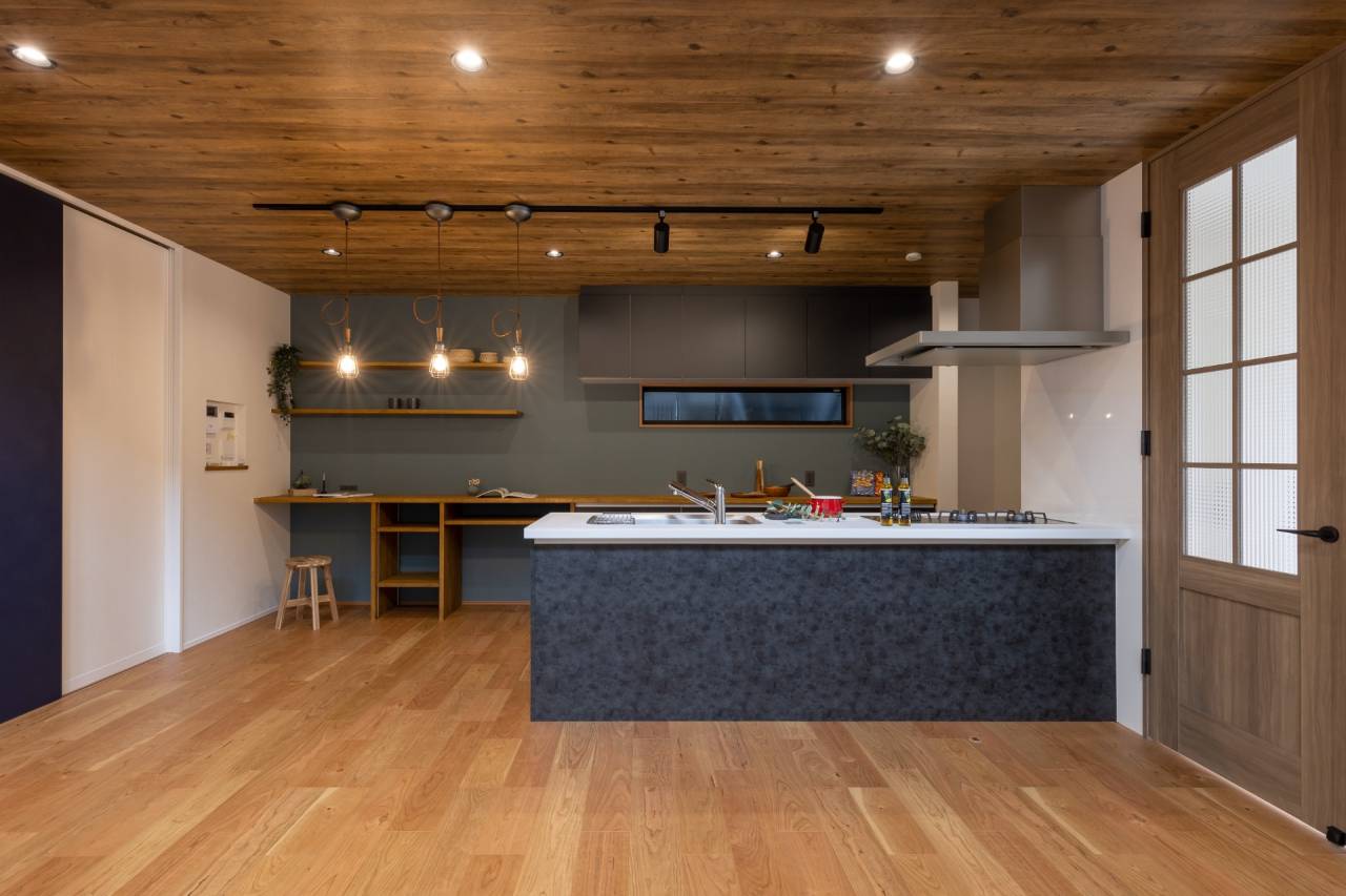 空間がぐっとおしゃれに👏ハイドアのある家づくり