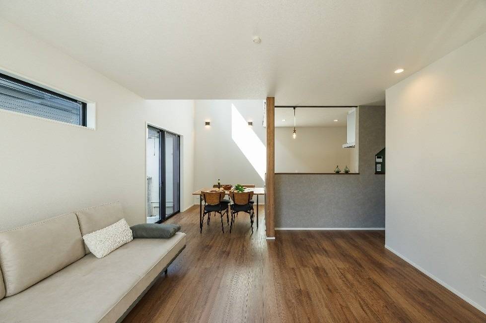 リフォームで叶えるお家づくり【建具/扉色編】